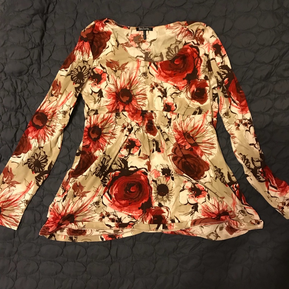 Daisy Fuentes Large Floral Print Top
